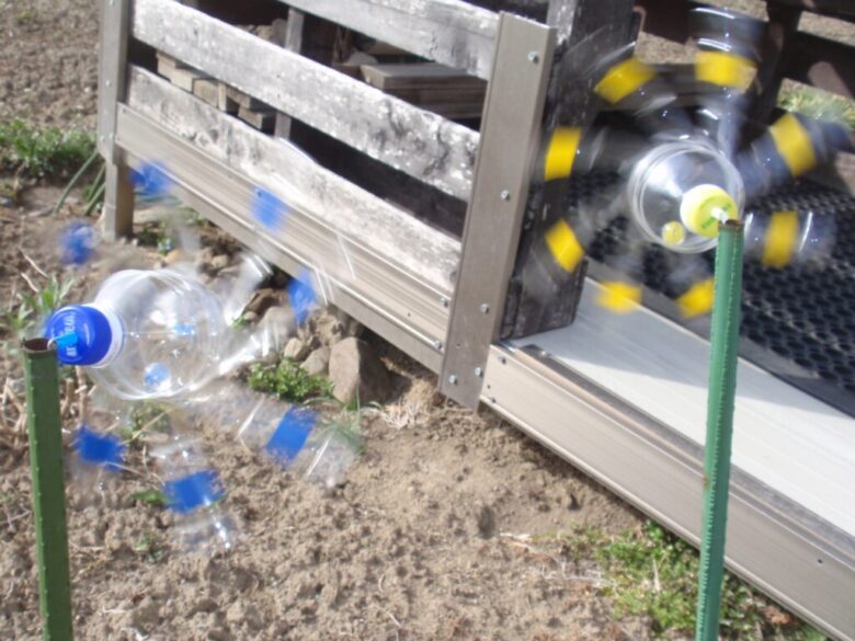 ＤＩＹで自作するモグラ除けペットボトル風車の作り方