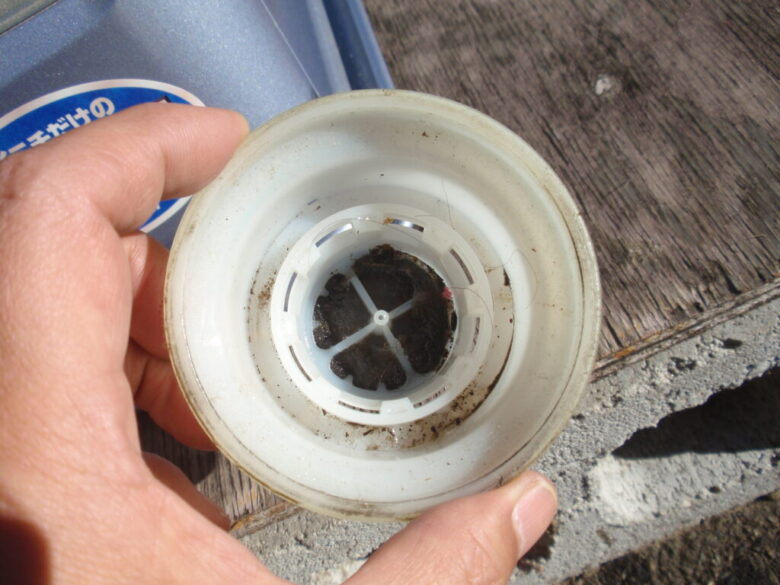 ダイニチのファンヒーター　灯油フィルター掃除
