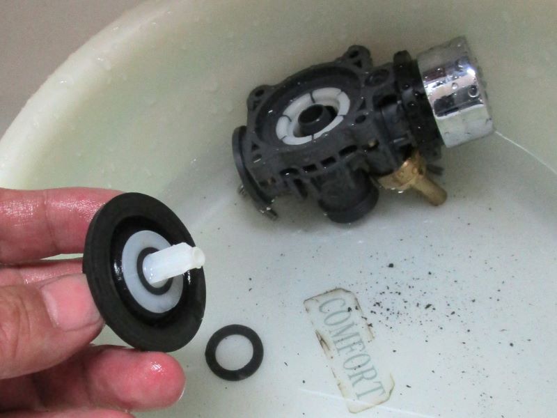 トイレ小便器用金具 フラッシュバルブINAX LIXIL・UF-3JHの分解掃除④