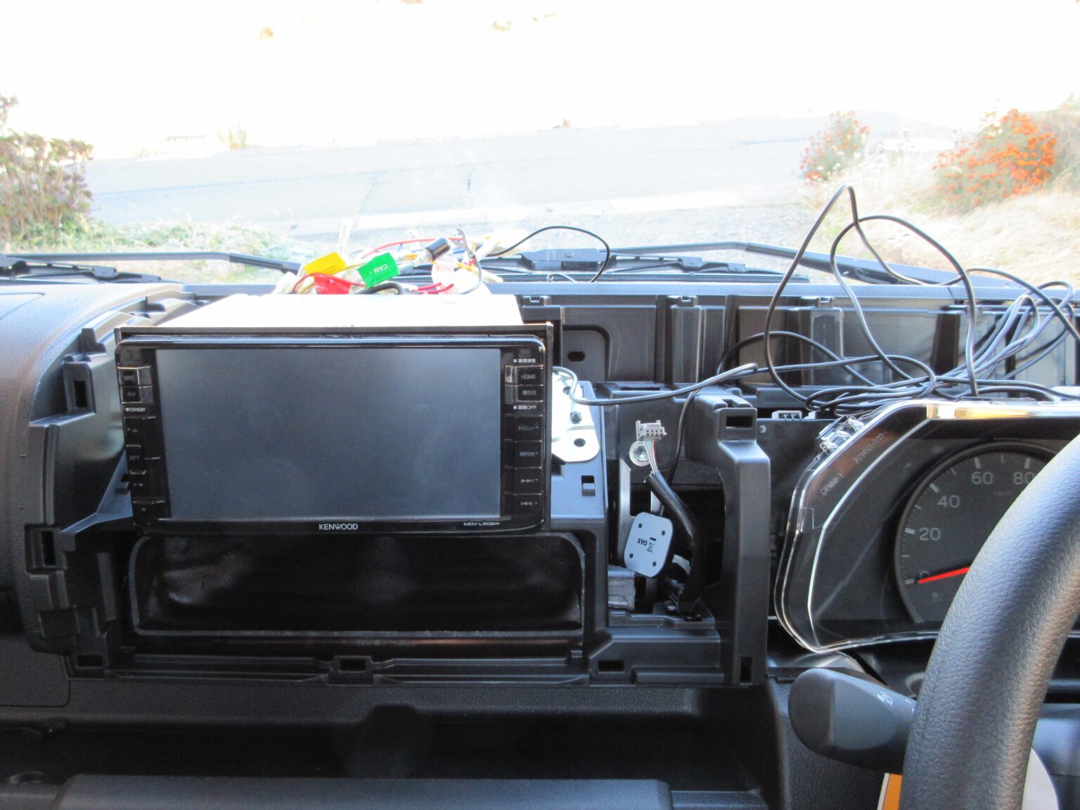 ハイゼットトラックにカーナビオーディオを取り付け