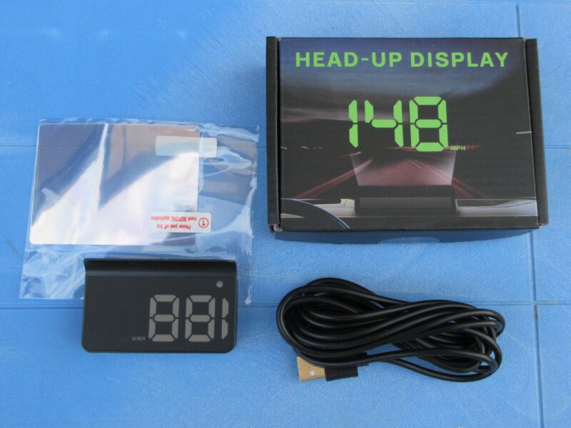 後付け可能なHUD(HED UP DISPLAY)の部品構成説明画像